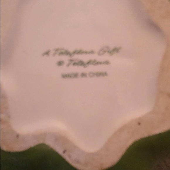 Vtg Teleflora Green Artichoke Teapot with Lid Glazed Approx 5" tall x 9" wide - Picture 6 of 6